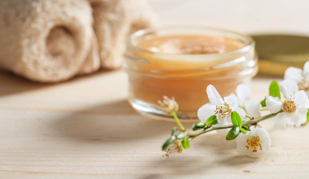 chickweed cream for itchy skin, chickweek ointment for skin irritation and CKD